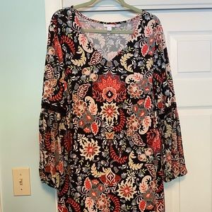 Floral Midi Dress with Retro Feel